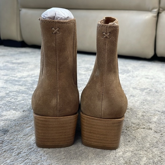 New Rag & Bone Rover Block Heel Chelsea Booties Ankle Boots Suede Tan Sz 35 - Picture 7 of 14